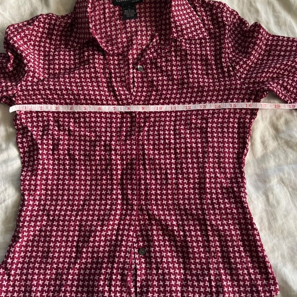 Silk houndstooth print mother of pearl button down shirt - Picture 7 of 12